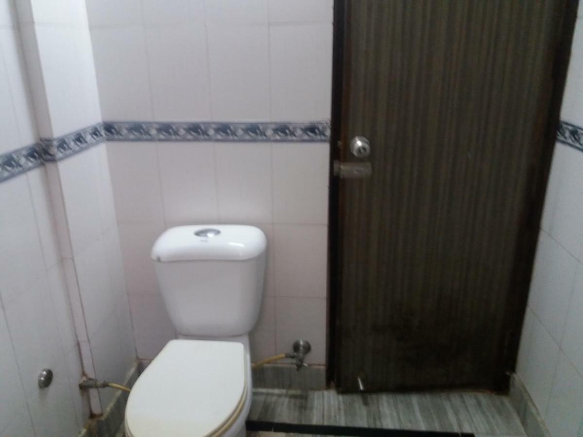 ניו דלהי Hotel Roma Villa מראה חיצוני תמונה