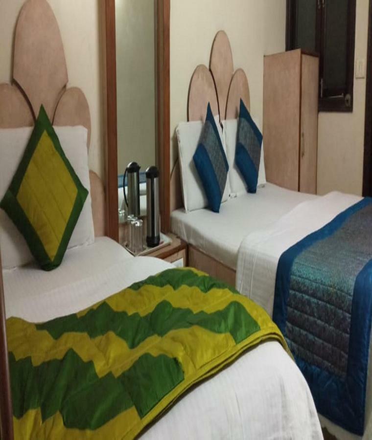 ניו דלהי Hotel Roma Villa מראה חיצוני תמונה